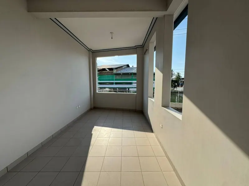 Edificio a estrenar en venta en la Zona Este, sobre la Av. Brasil: foto 22 de 22