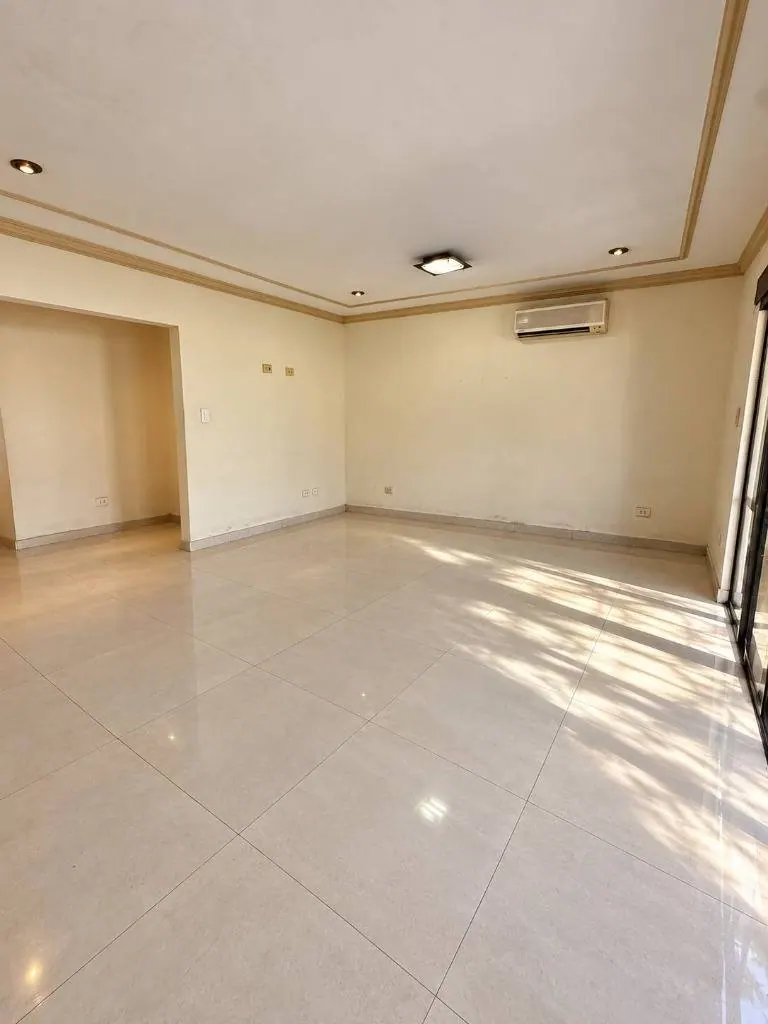 3-bedroom house for anticrético on Av. Banzer, North Zone: foto 4 de 30