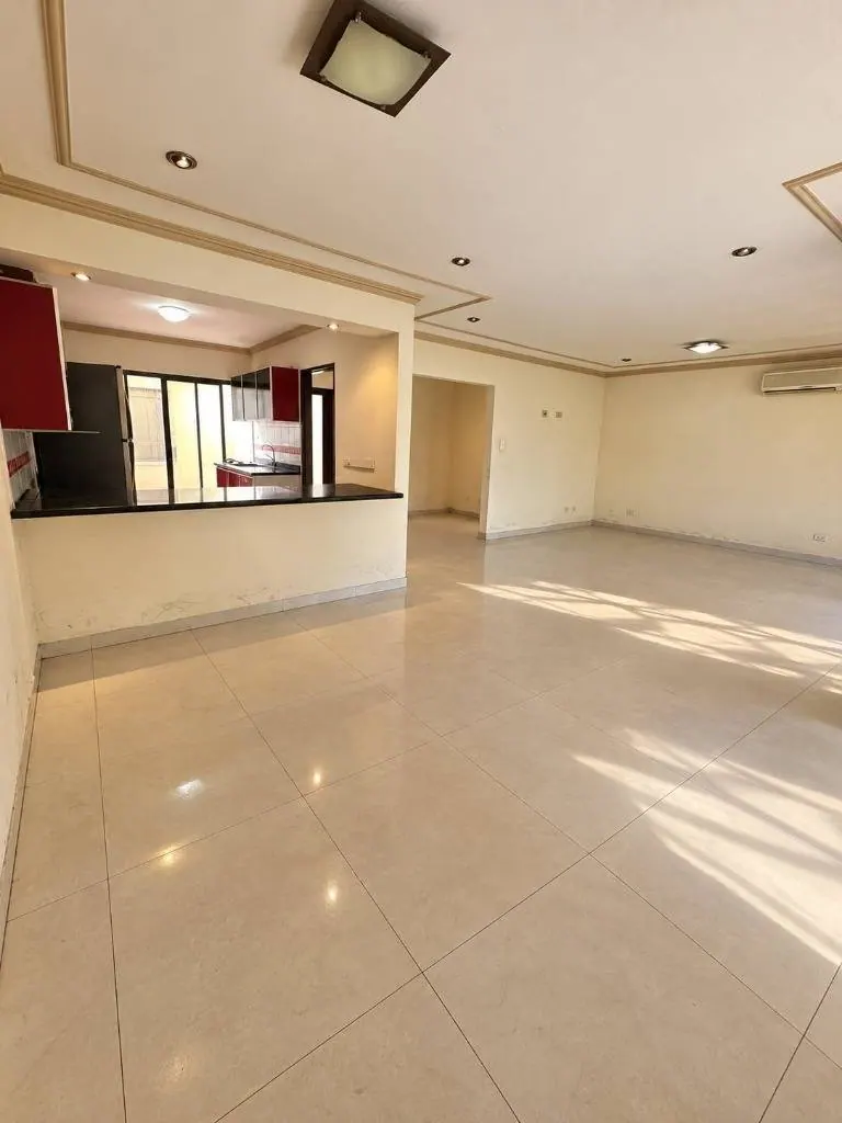 3-bedroom house for anticrético on Av. Banzer, North Zone: foto 7 de 30
