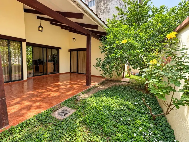 3-bedroom house for anticrético on Av. Banzer, North Zone: foto 18 de 30