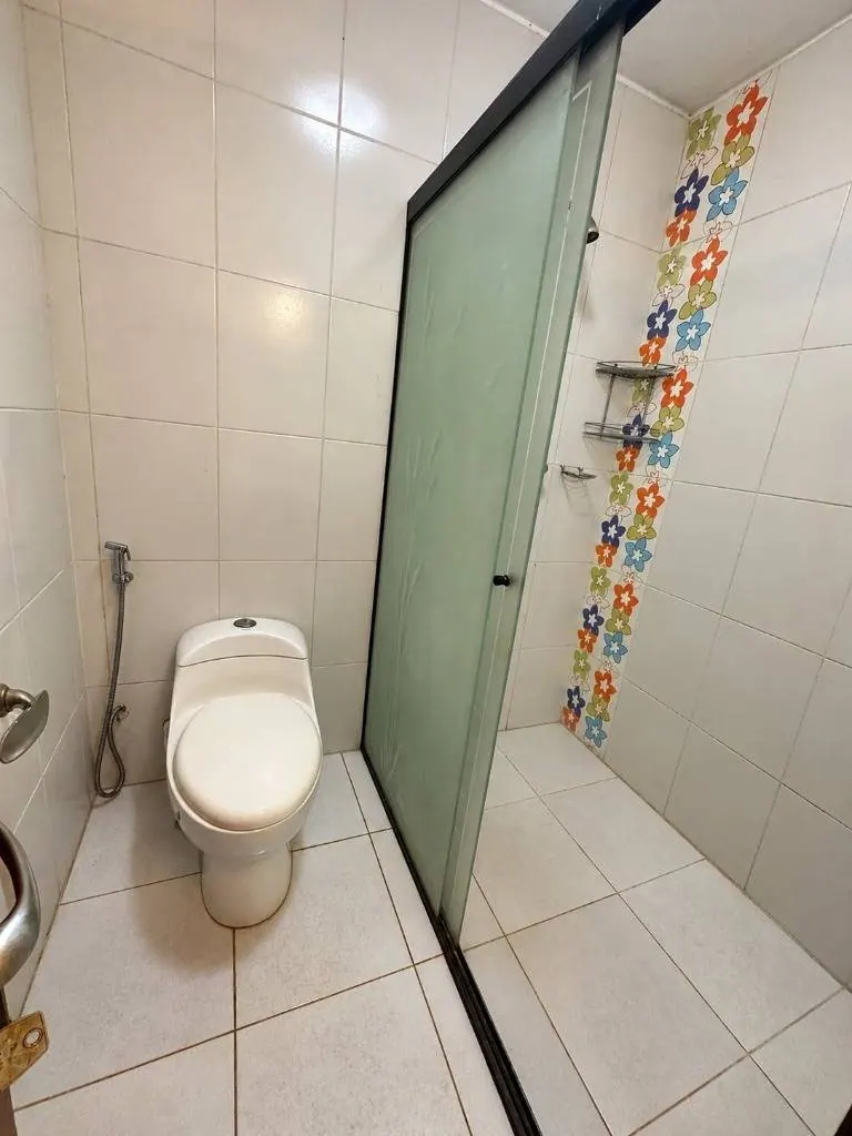 3-bedroom house for anticrético on Av. Banzer, North Zone: foto 27 de 30
