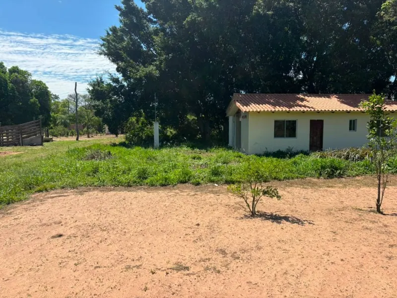 Terreno de 240 m² en venta en la urbanización San Luis, Cotoca: foto 2 de 7