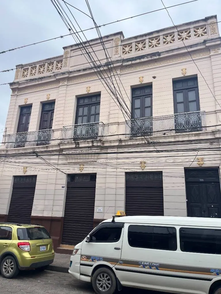 8-bedroom house for sale downtown, Independencia street: foto 8 de 12