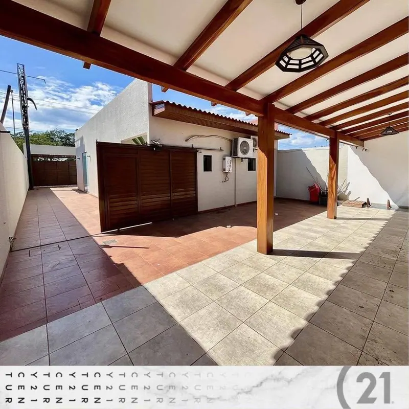 Commercial-use house for sale on Avenida G77, North Zone: foto 14 de 14