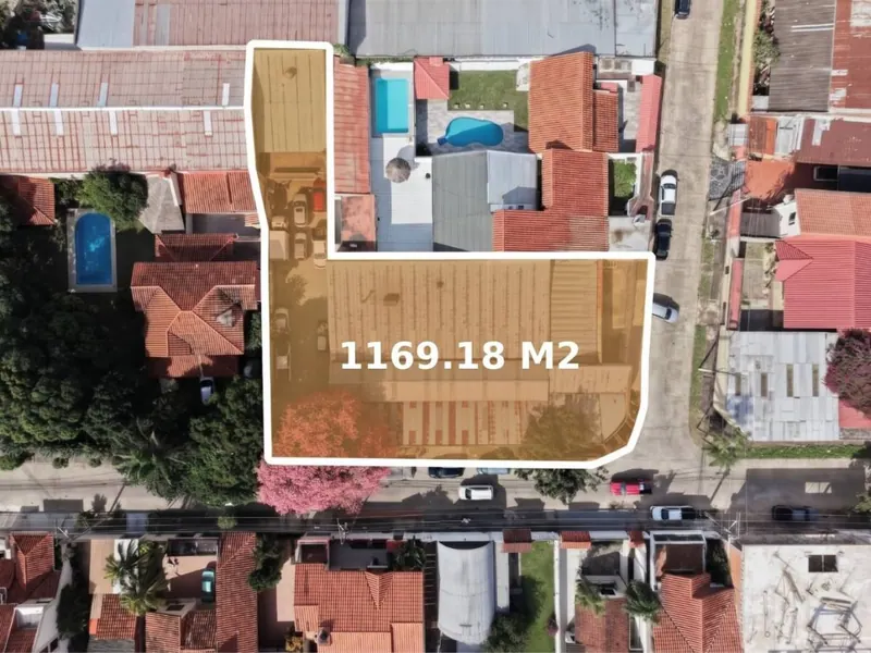 Terreno comercial en esquina en venta en la Zona Norte, 1.169,18 m²: foto 1 de 5