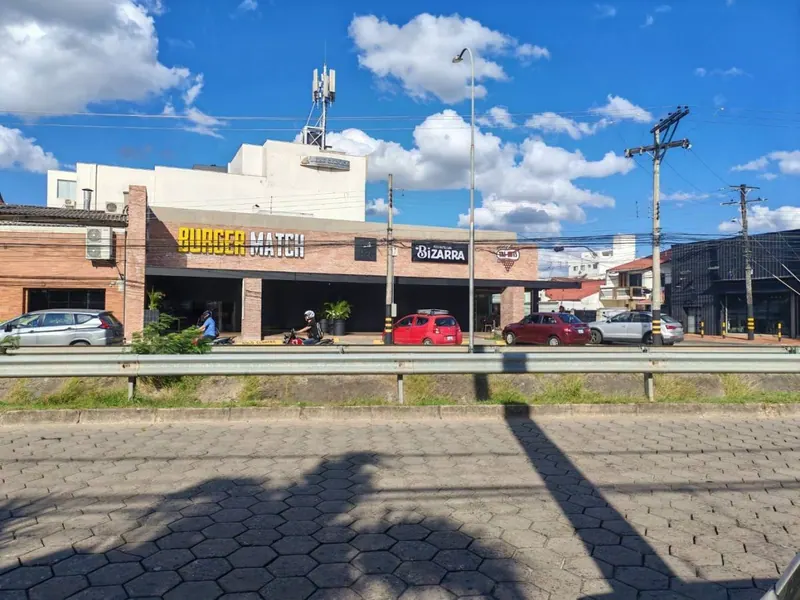 Local comercial de 70 m² en alquiler en Hamacas Foodie, av. Beni