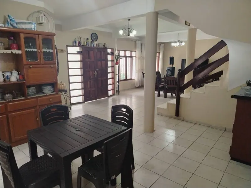 5-bedroom house for sale in Hamacas neighborhood, North Zone: foto 10 de 21