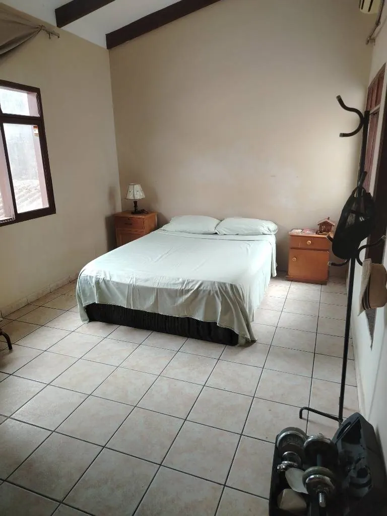 5-bedroom house for sale in Hamacas neighborhood, North Zone: foto 12 de 21