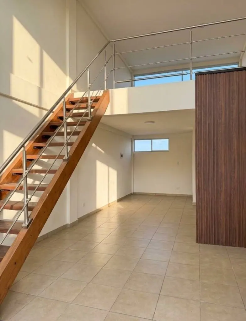 Terreno de uso mixto de 2.391,28 m² en venta sobre el 6to anillo: foto 6 de 9