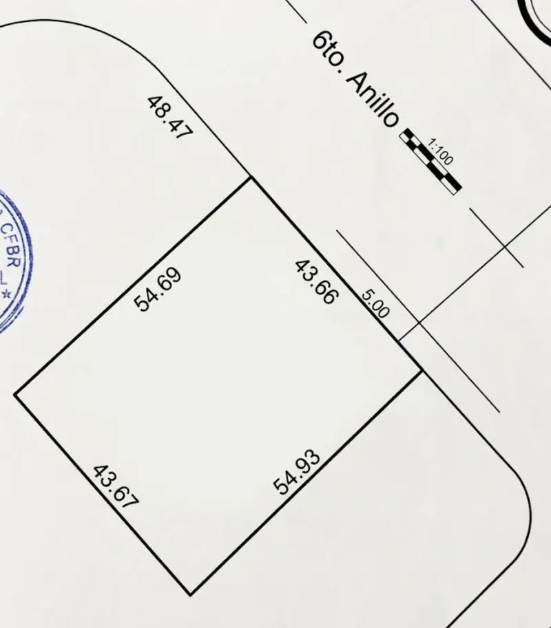 Terreno de uso mixto de 2.391,28 m² en venta sobre el 6to anillo: foto 8 de 9