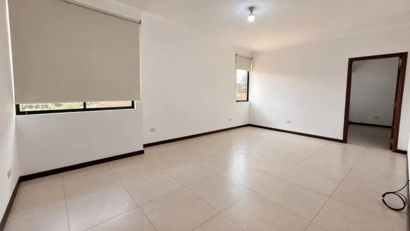 3-bedroom house for sale in the North Zone, 3rd ring Alemana: foto 4 de 14