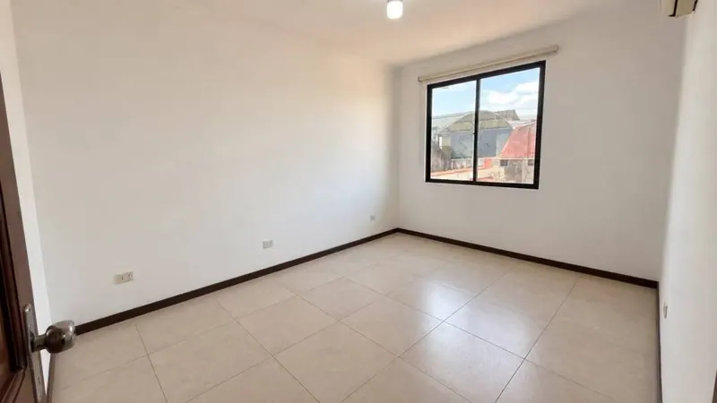 3-bedroom house for sale in the North Zone, 3rd ring Alemana: foto 6 de 14