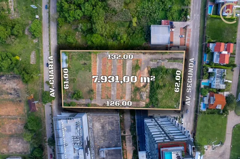 Terreno de 7.931 m² en venta en el Urubó, con doble frente: foto 7 de 13