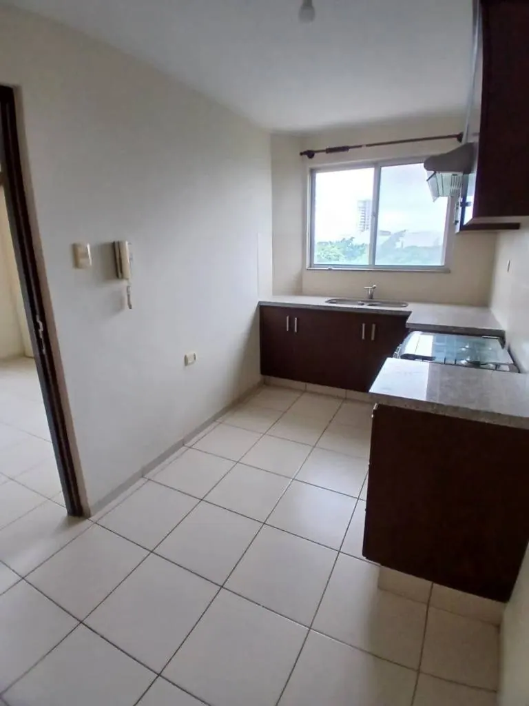 3-bedroom apartment for rent in the San Francisco gated community: foto 13 de 13
