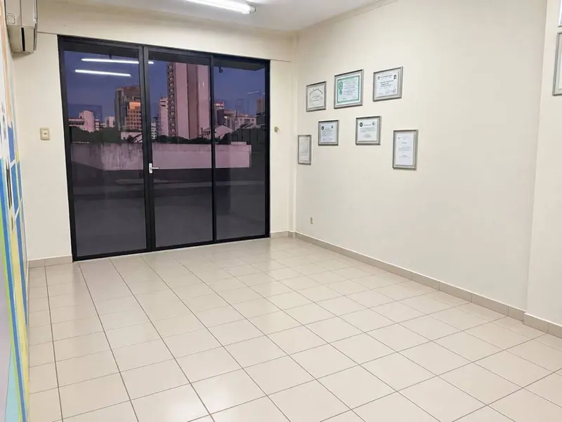 25.79 m² office for sale downtown: foto 5 de 6