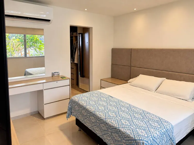 4-bedroom corner house for rent in Equipetrol: foto 4 de 7