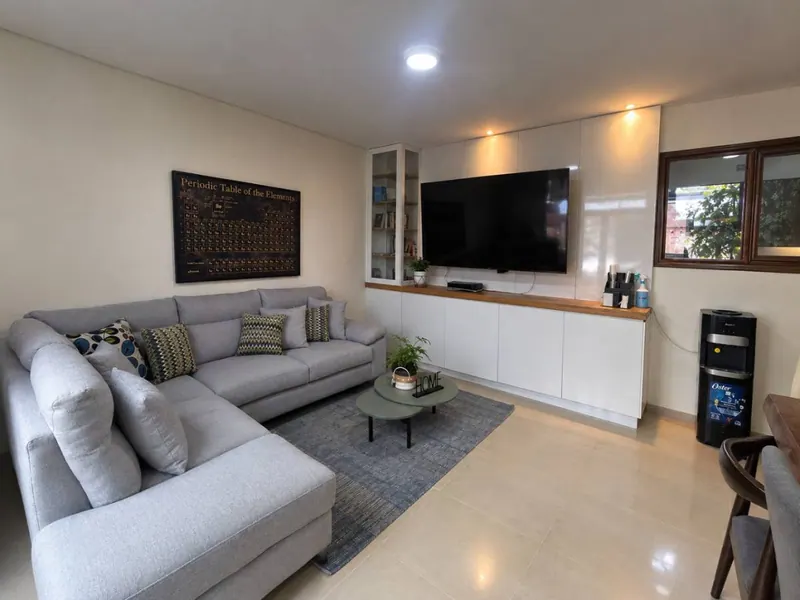 4-bedroom corner house for rent in Equipetrol: foto 6 de 7