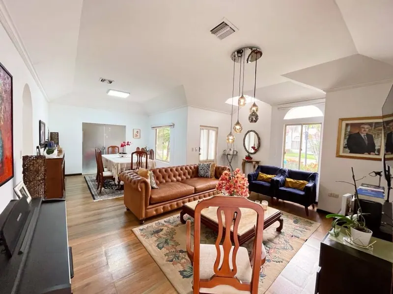 One-story house for sale in the Portofino gated community, West Zone: foto 4 de 9