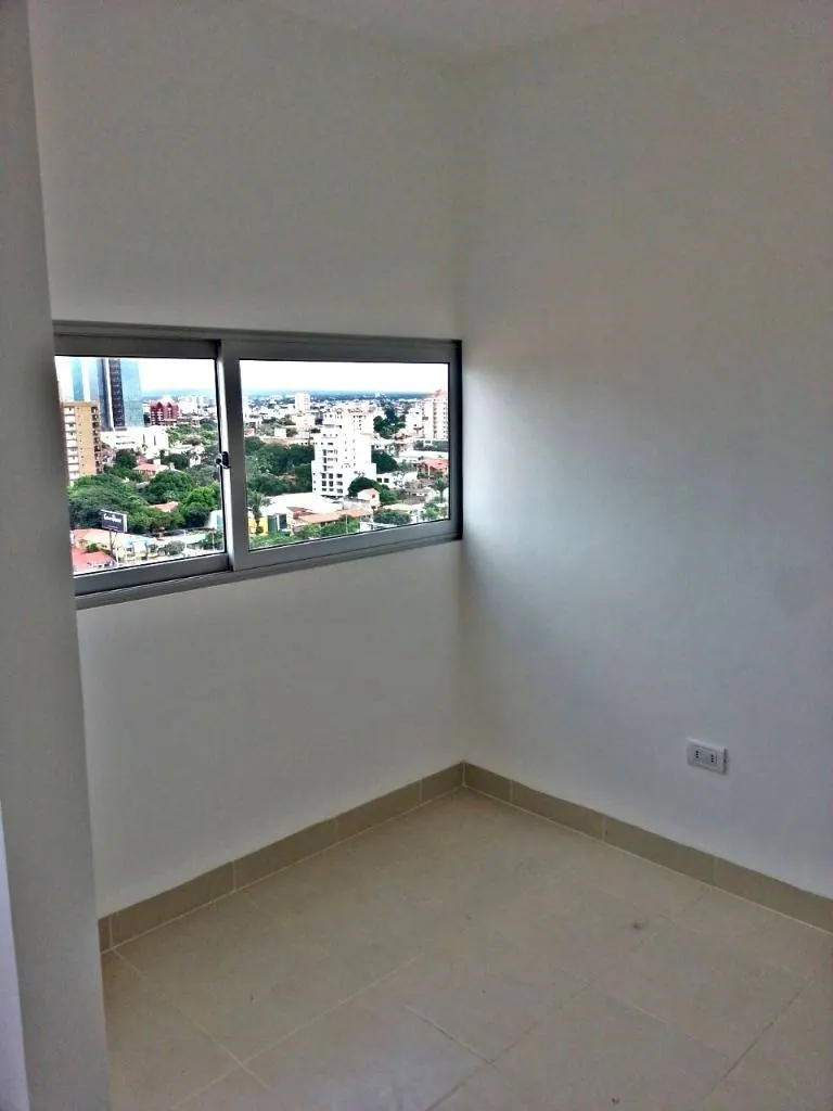 Departamento de 3 dormitorios en venta en Torre Chiquitana: foto 25 de 30