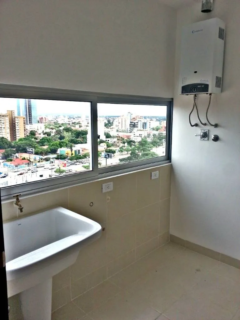 Departamento de 3 dormitorios en venta en Torre Chiquitana: foto 29 de 30