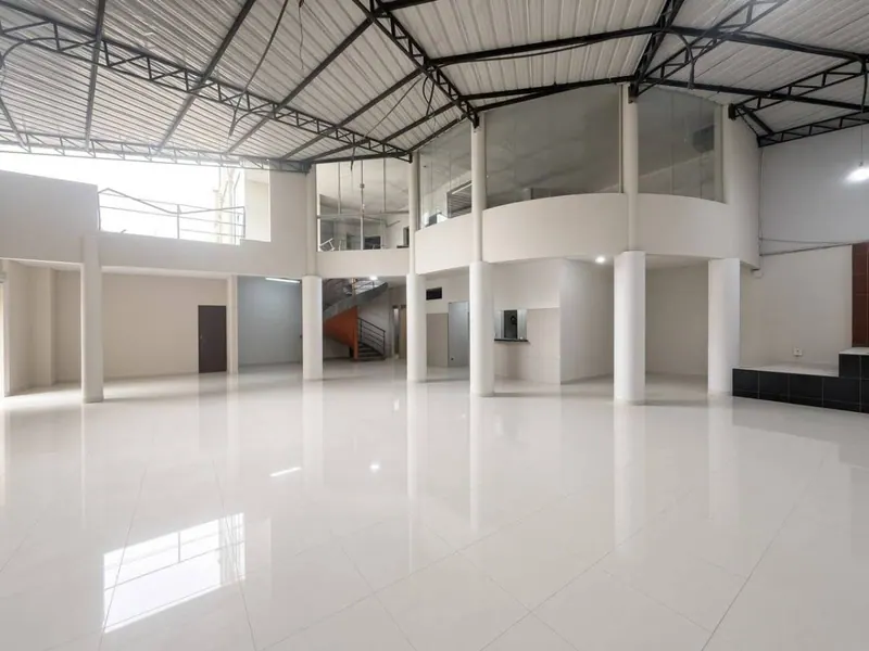 Casa de 750 m² en alquiler sobre el canal Pedro Vélez, Zona Norte: foto 3 de 22