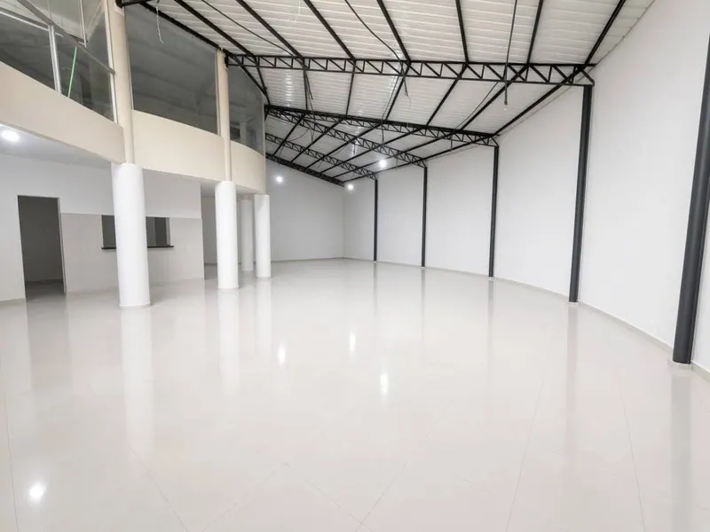 Casa de 750 m² en alquiler sobre el canal Pedro Vélez, Zona Norte: foto 4 de 22