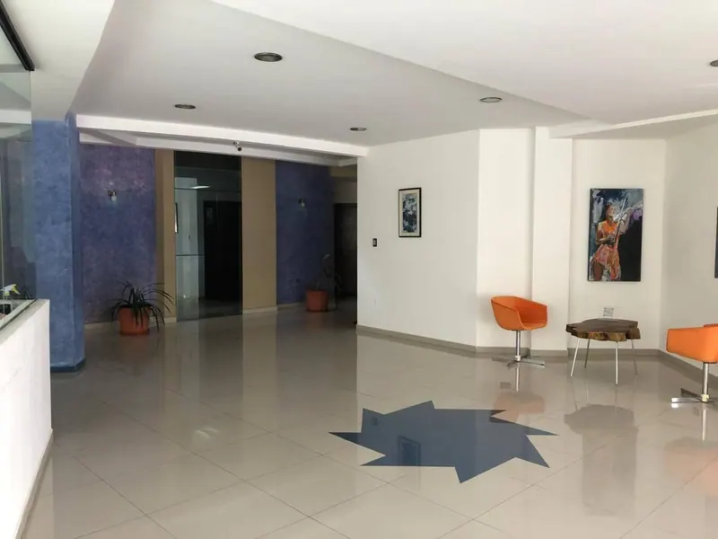 Departamento de 3 dormitorios en venta en la Zona Norte, con terraza: foto 2 de 7