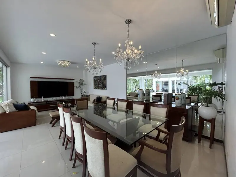 4-bedroom house for sale in the Río Sierra gated community, Urubó: foto 2 de 12