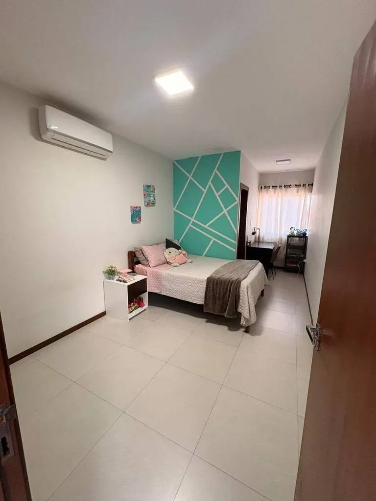 Casa de dos plantas con 3 dormitorios en suite en venta, Zona Norte: foto 6 de 6