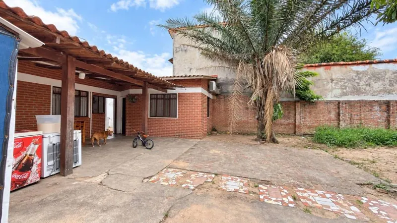 House for sale in the East Zone, 438 m² lot near the 4th ring: foto 7 de 7