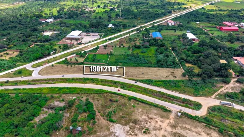 Terreno de 6.520,72 m² en venta sobre la carretera G77, Zona Norte: foto 3 de 7