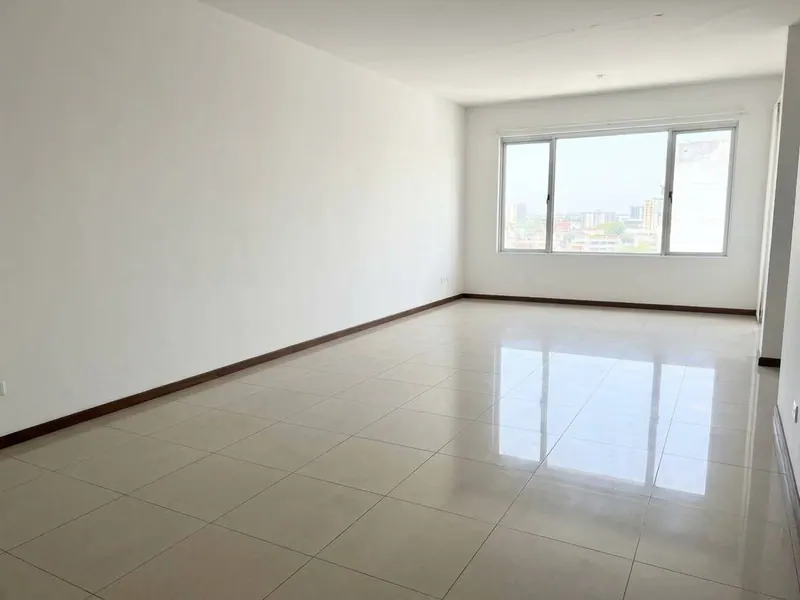 Casa de 3 dormitorios en venta en el condominio Costa Blanca III: foto 3 de 16