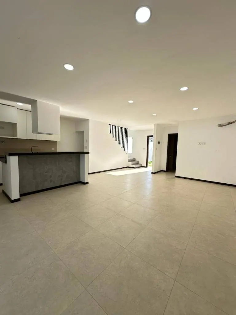 Casa de 3 dormitorios en suite en preventa en Urb. Los Sauces: foto 8 de 15