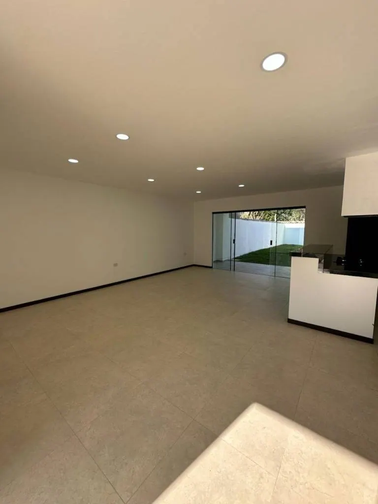 Casa de 3 dormitorios en suite en venta en Urb. Los Sauces: foto 9 de 15