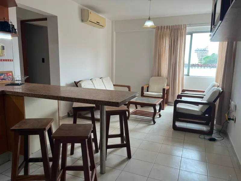 Departamento amoblado de 1 dormitorio en alquiler en el Centro