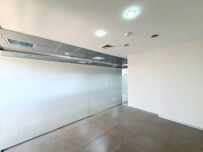 Oficina de 83,38 m² en venta en la Zona Norte: foto 8 de 12