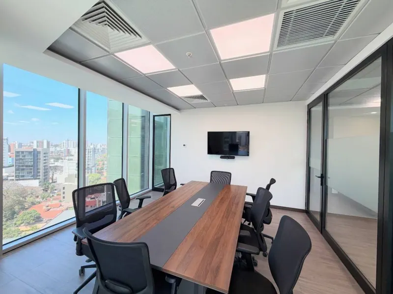 163 m² office for sale in Green Tower, Equipetrol: foto 2 de 12