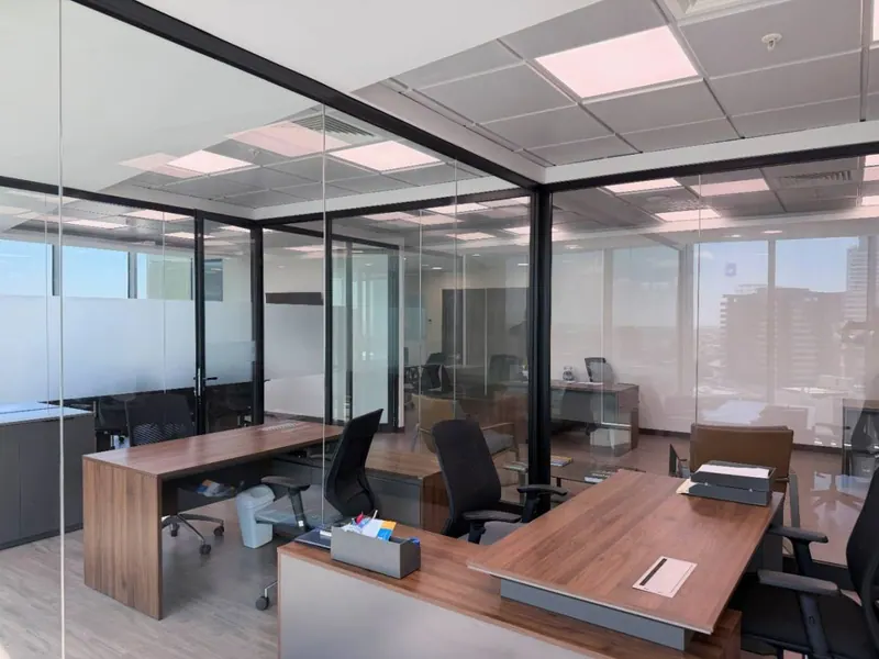 163 m² office for sale in Green Tower, Equipetrol: foto 7 de 12