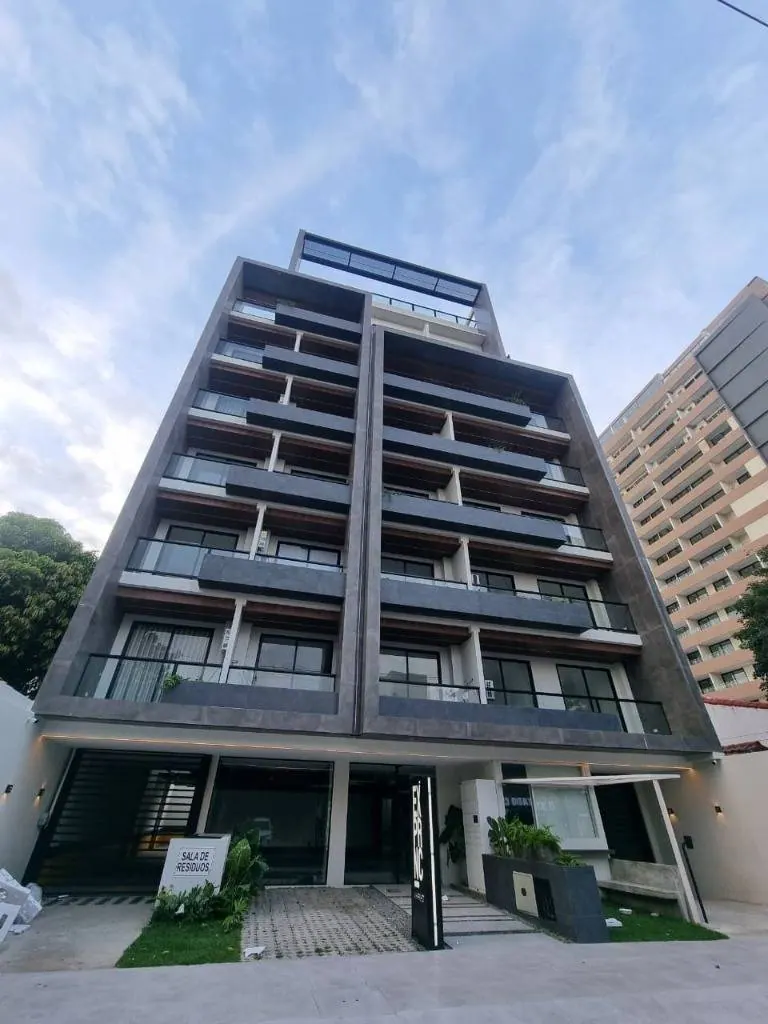 Departamento de 2 dormitorios en alquiler en Equipetrol con piscina