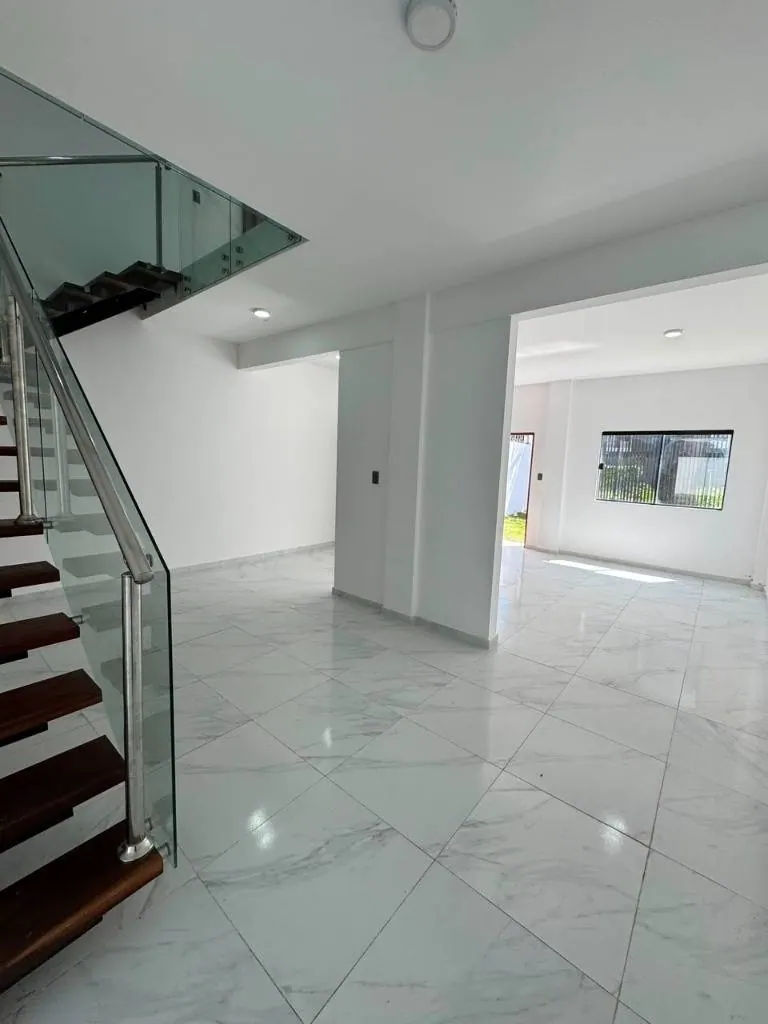 Casa de 3 dormitorios en venta en la Zona Norte, cerca de Univalle: foto 6 de 15