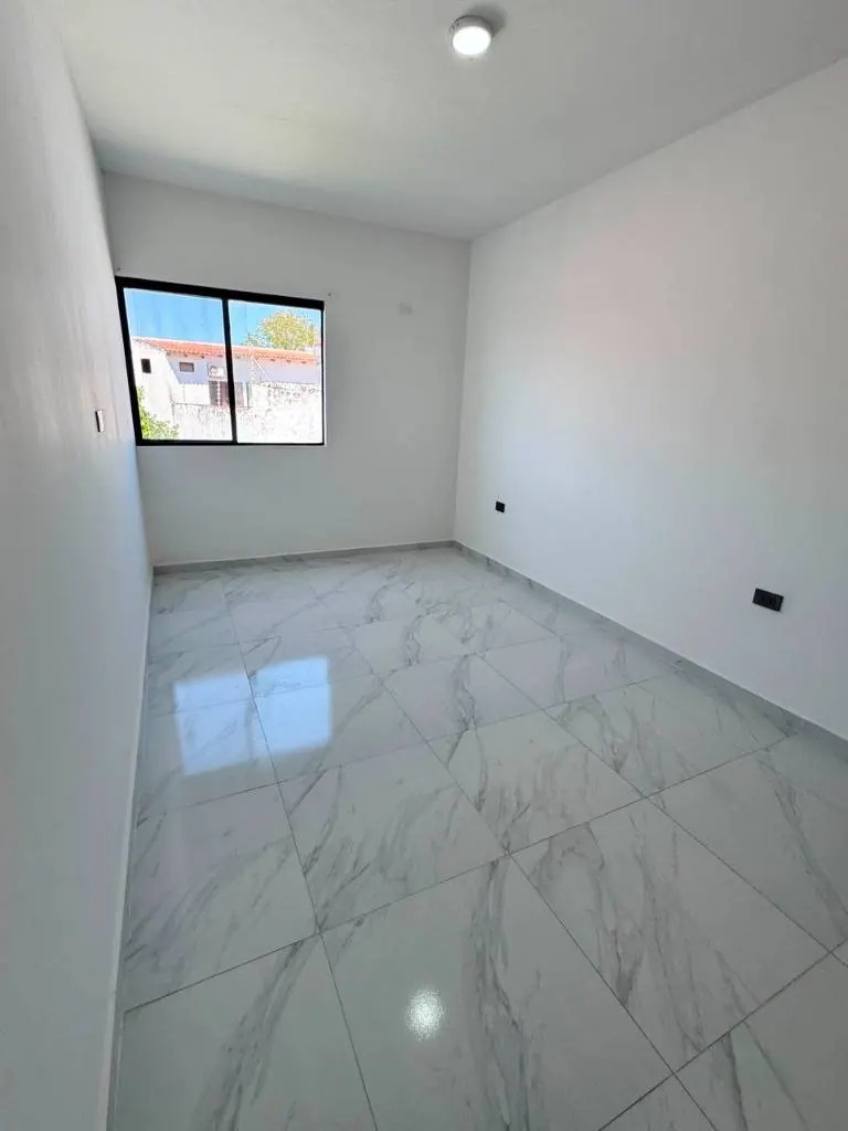 Casa de 3 dormitorios en venta en la Zona Norte, cerca de Univalle: foto 11 de 15