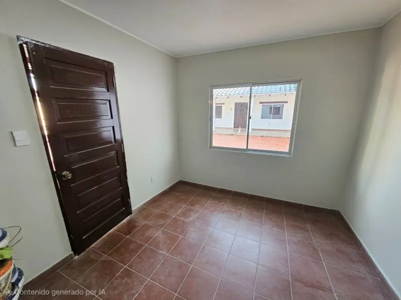Casa con departamento independiente en venta en urbanización Patujú: foto 17 de 27
