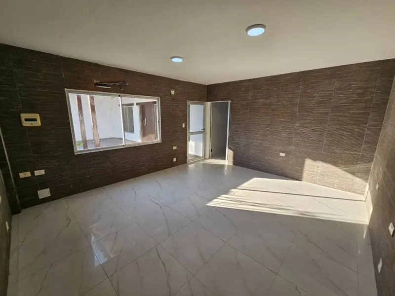 Casa con departamento independiente en venta en urbanización Patujú: foto 20 de 27