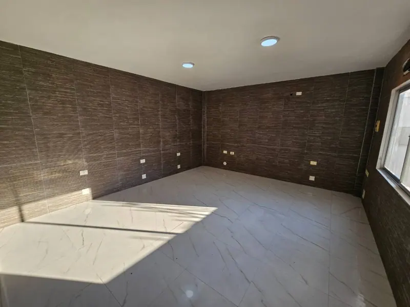 Casa con departamento independiente en venta en urbanización Patujú: foto 21 de 27