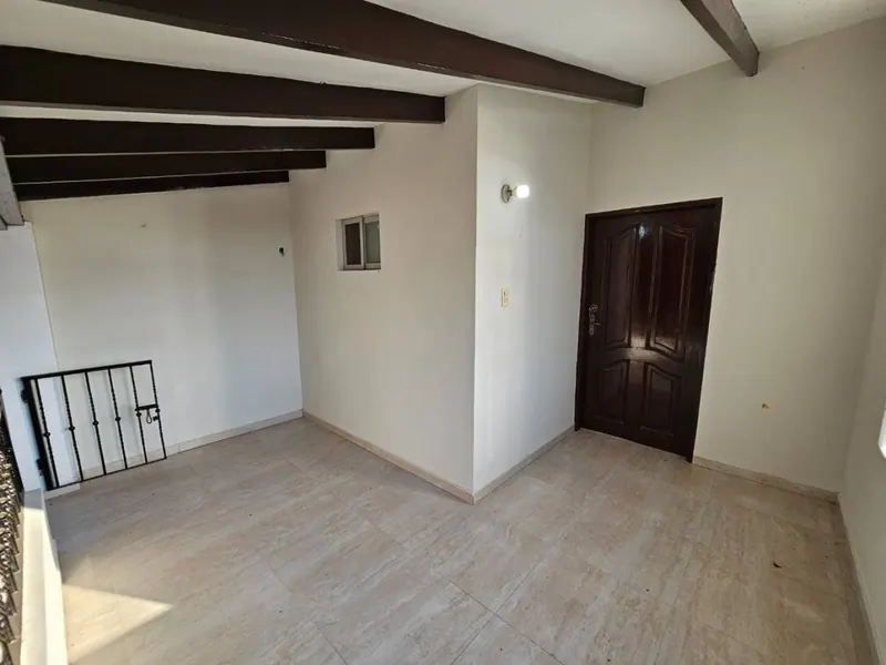 Casa con departamento independiente en venta en urbanización Patujú: foto 24 de 27