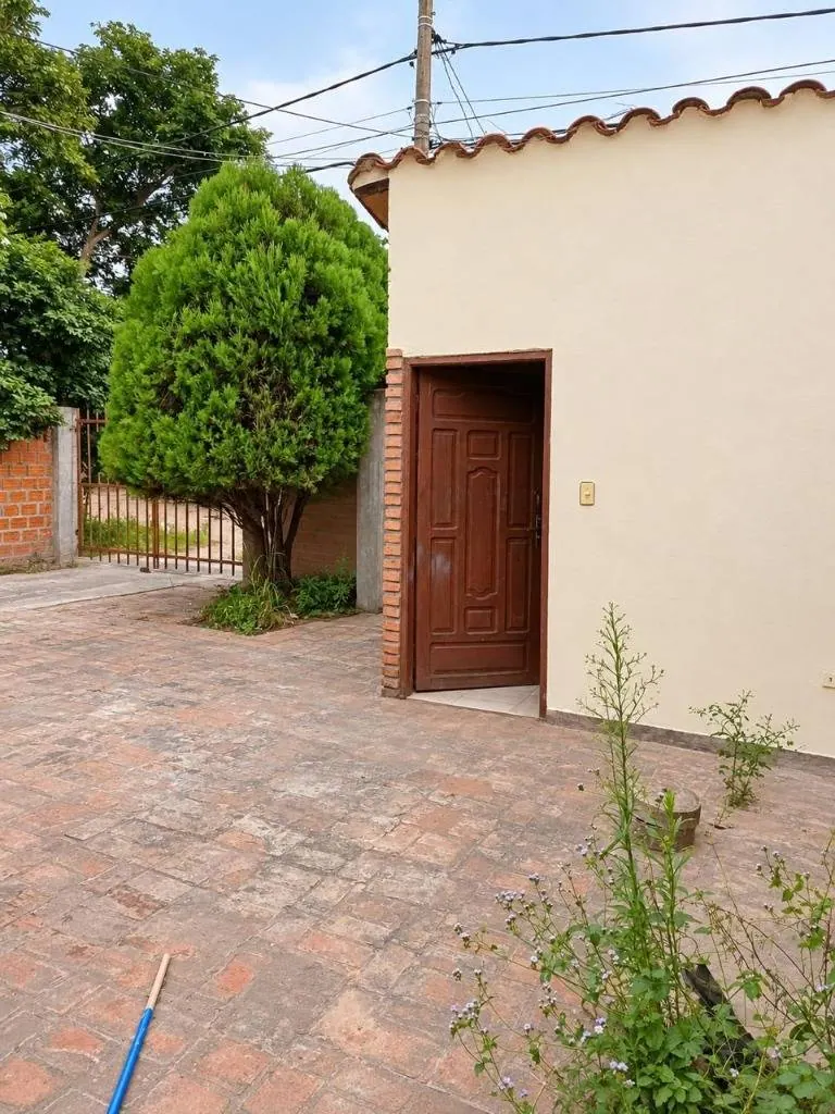 2-bedroom house with shop for anticrético in Akualand, Warnes: foto 3 de 14