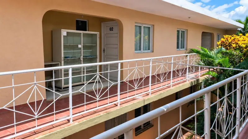 Local comercial en venta en el Centro, 763,2 m² en la calle Ingavi: foto 4 de 6