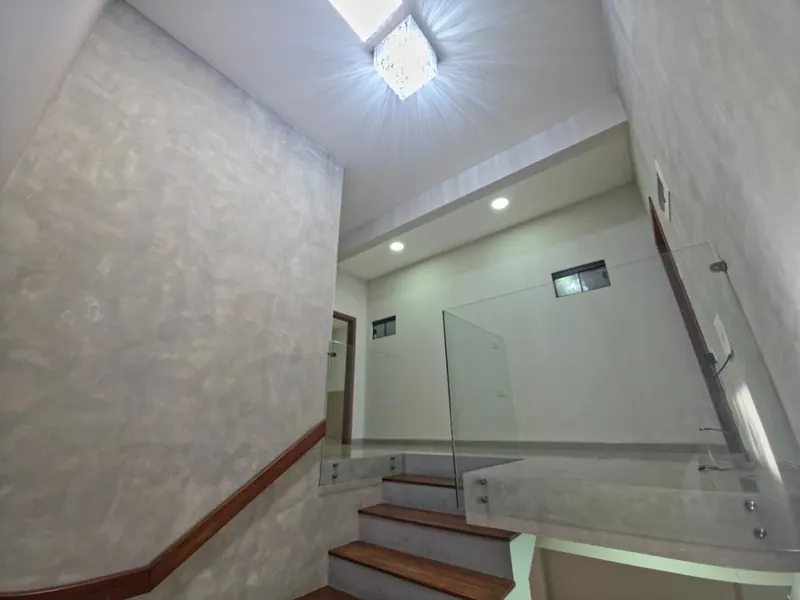 Casa de 4 dormitorios en venta en la Zona Este, cerca de la Av. Guapay: foto 2 de 4