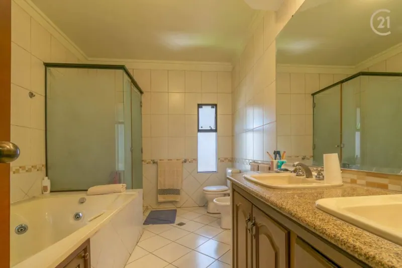 Corner lot of 845.56 m² for sale in Sirari neighborhood: foto 7 de 14