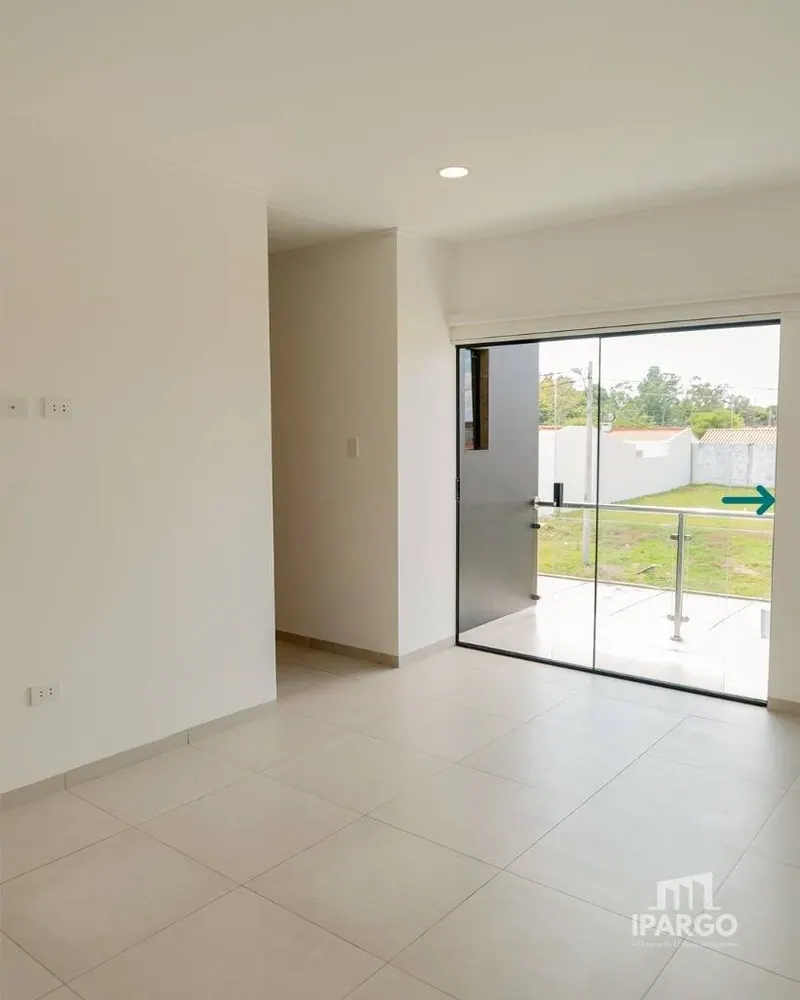 Casa a estrenar de 3 dormitorios en venta en condominio, Zona Norte